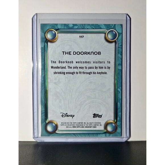 The Doorknob 2025 Topps Disney Wonder #117 Diamond Card Alice in Wonderland - Picture 2 of 6